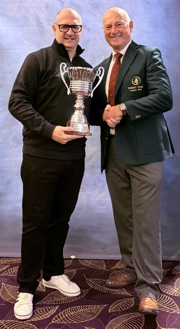 Dave Elliott - Middleton Memorial Trophy